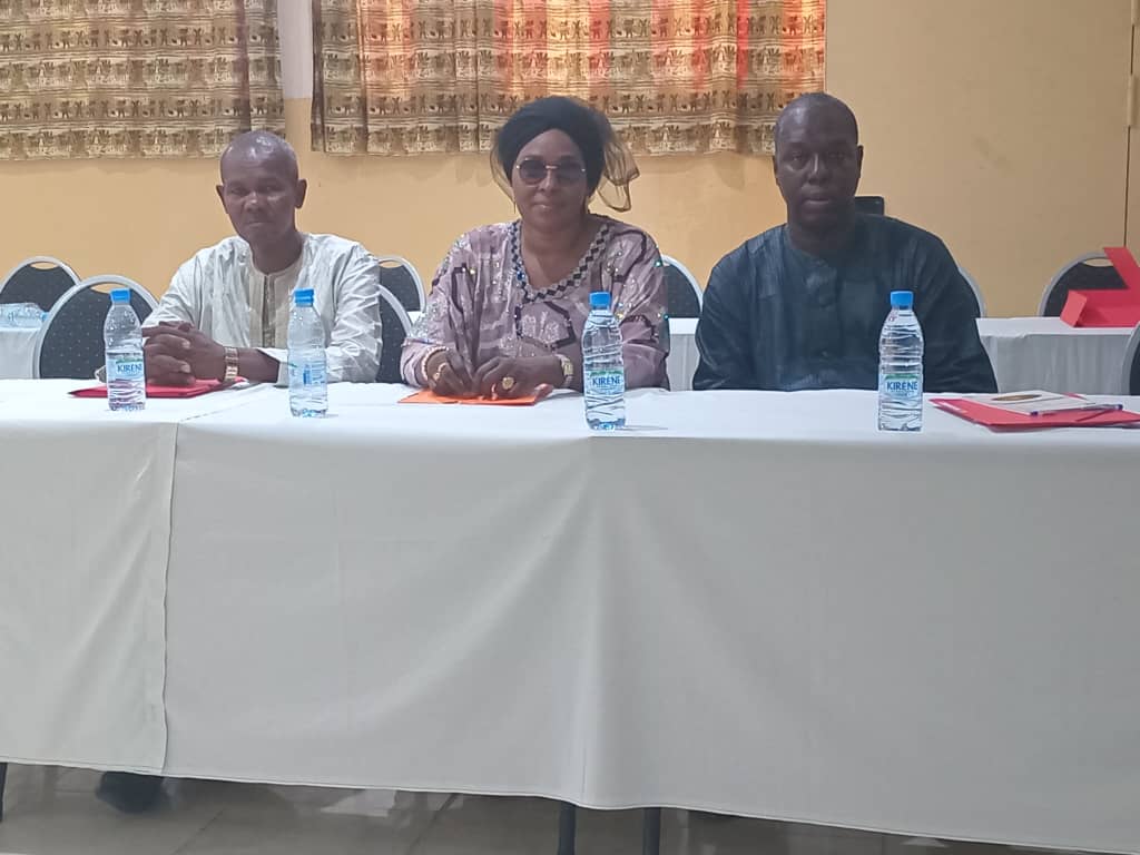 Elhadji Mamadou Sy, Awa Sy et le Président Sileye Gorbal Sy ont représenté la Cnept à l’Assemblée Générale du Comité National Dialogue Secteur de l’Education